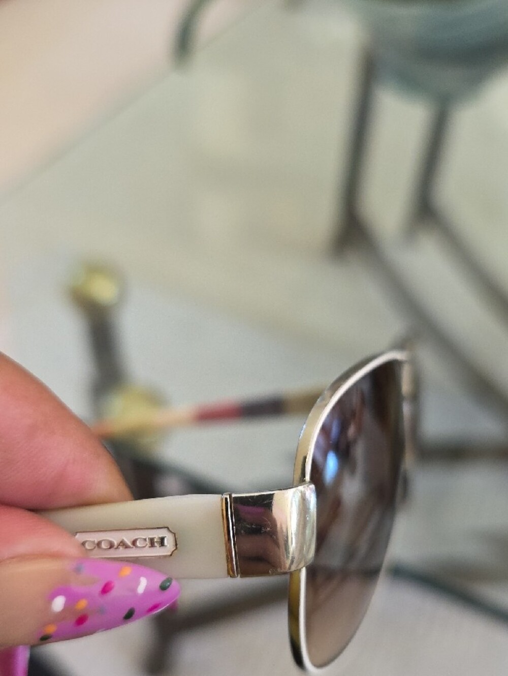 Coach Aviator Sunglasses with Brown Gradient Lenses Need To Repalce Lens - Picture 9 of 12